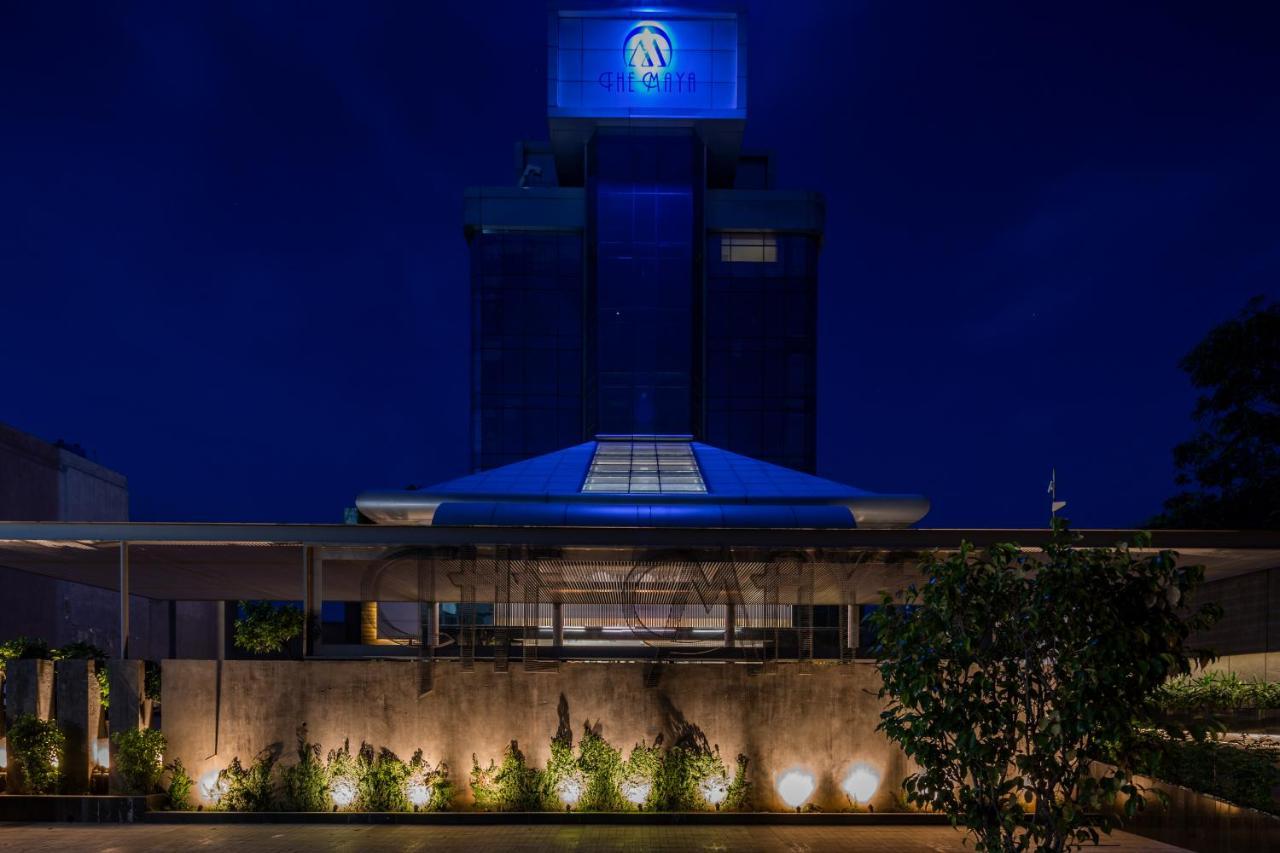 The Maya Hotel Jalandhar Exteriör bild